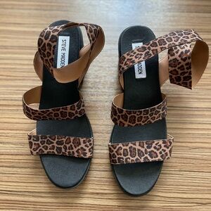 Steve Madden sandals